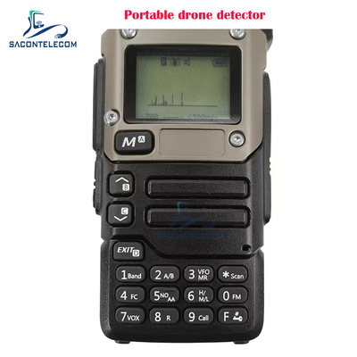 600m ถึง 800m Radius พกพา Antidrone Signal Detector เครื่องตรวจจับสัญญาณ Drone มือถือไร้สาย