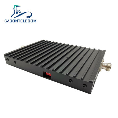 500m2 20dBm 4G LTE 2600mhz เครื่องยกระดับสัญญาณโทรศัพท์มือถือ