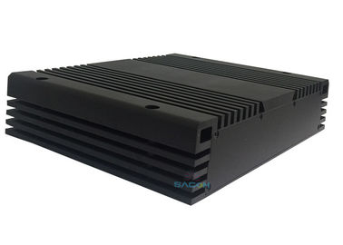 30dBm 85dB CDMA เครื่องซ้ําสัญญาณมือถือ 850Mhz ครอบคลุม 3500m2 การบริโภคพลังงานต่ํา